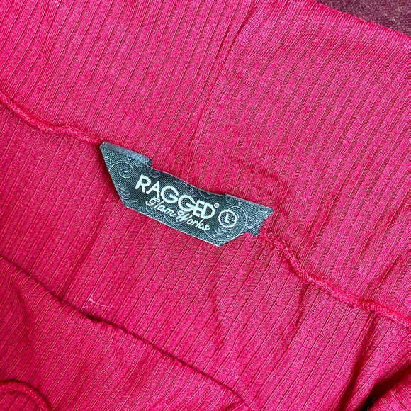 Ragged off shoulder sweater, size L - Picture 3 of 3